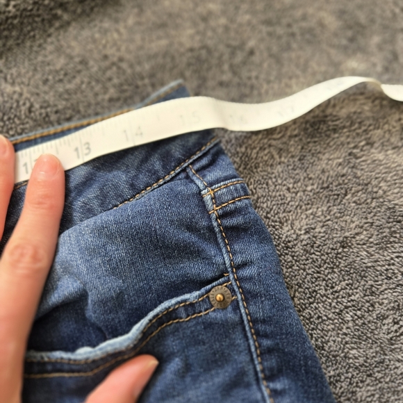 Aeropostale Blue Distressed Skinny Jeans Women's Size 6 - Picture 4 of 6